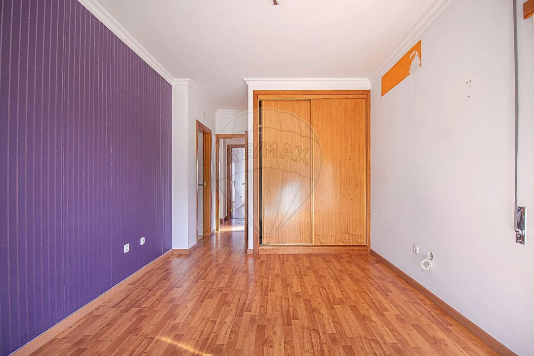 Apartamento T3 para Arrendamento em Riachos Foto 24
