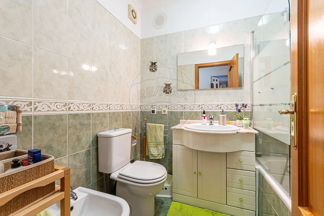 Apartamento T3 para Venda em São Domingos de Rana Foto 26