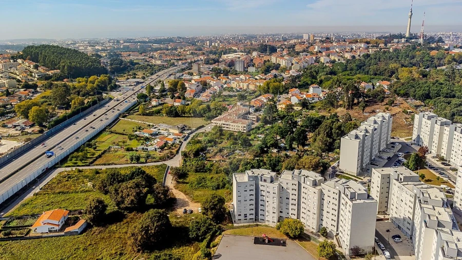 Apartamento T2 para Venda em Vilar de Andorinho Foto 12
