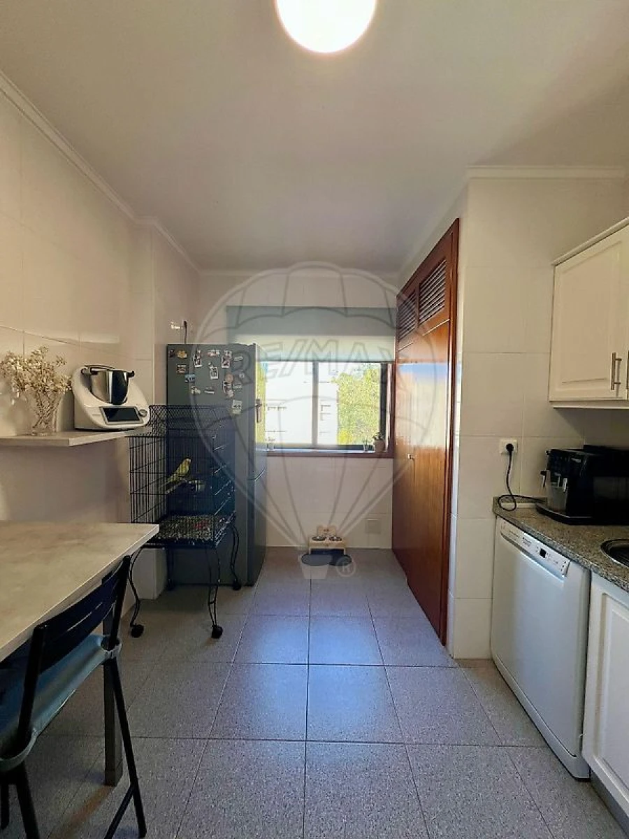 Apartamento T2 para Venda em Fiães Foto 8