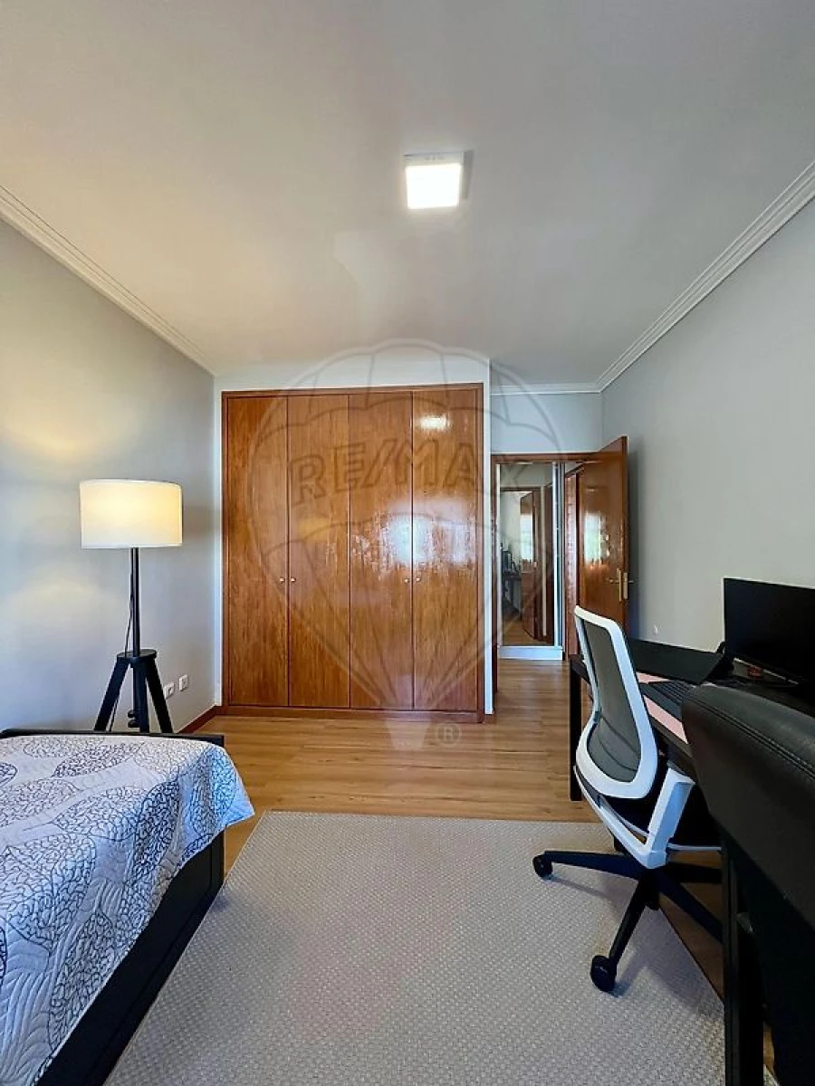 Apartamento T2 para Venda em Fiães Foto 13