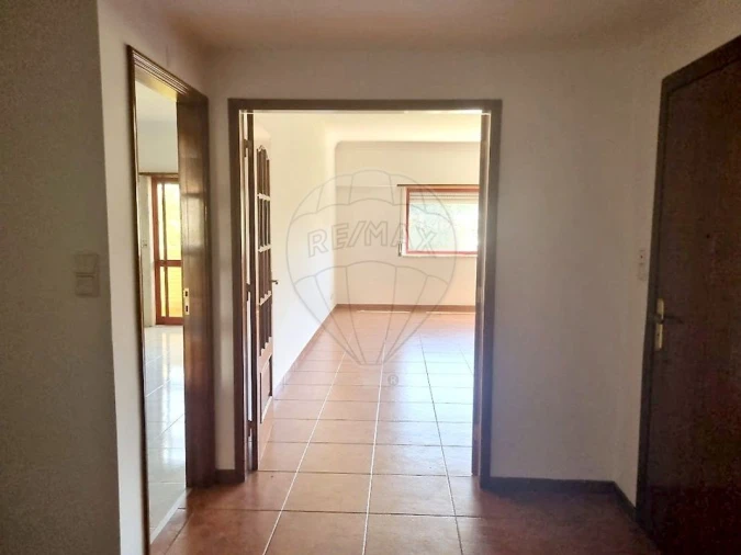 Apartamento T2 para Venda em Póvoa de Santa Iria e Forte da Casa Foto 9