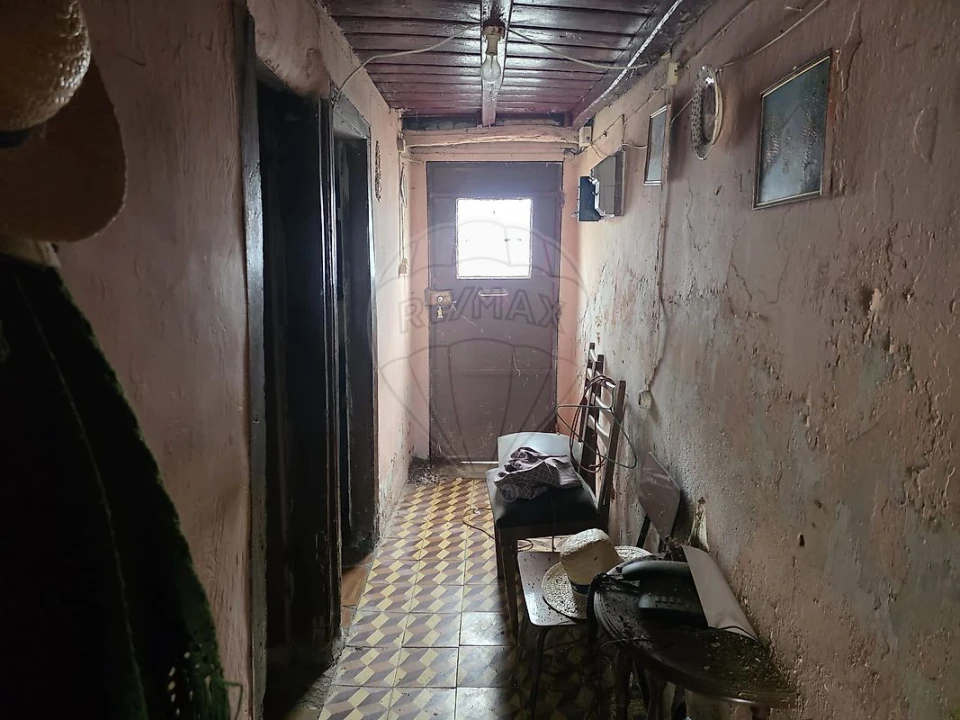 Moradia T4 para Venda em Envendos Foto 22