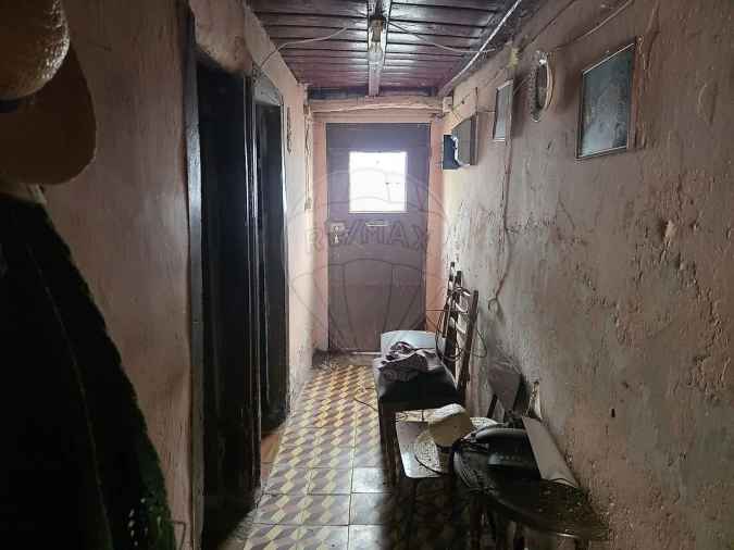 Moradia T4 para Venda em Envendos Foto 22