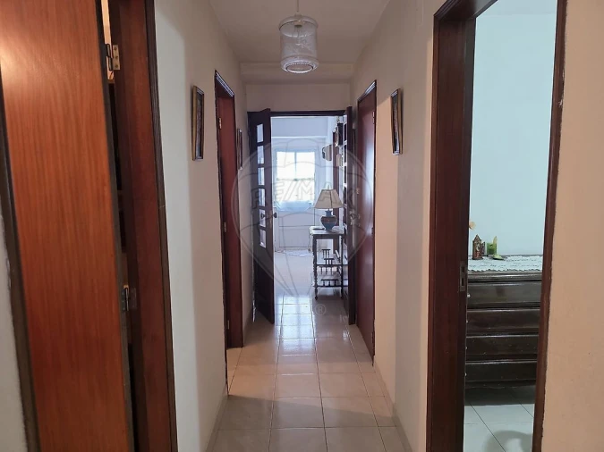 Moradia T4 para Venda em Envendos Foto 2