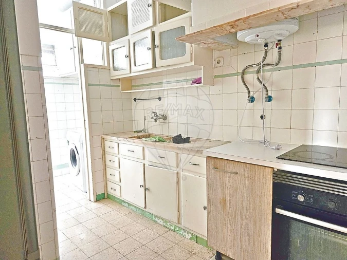 Apartamento T3 para Venda em Barreiro e Lavradio Foto 6