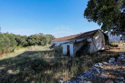 Armazém para Venda em Rio Maior
