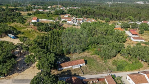 Armazém para Venda em Rio Maior