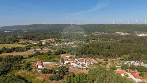 Armazém para Venda em Rio Maior