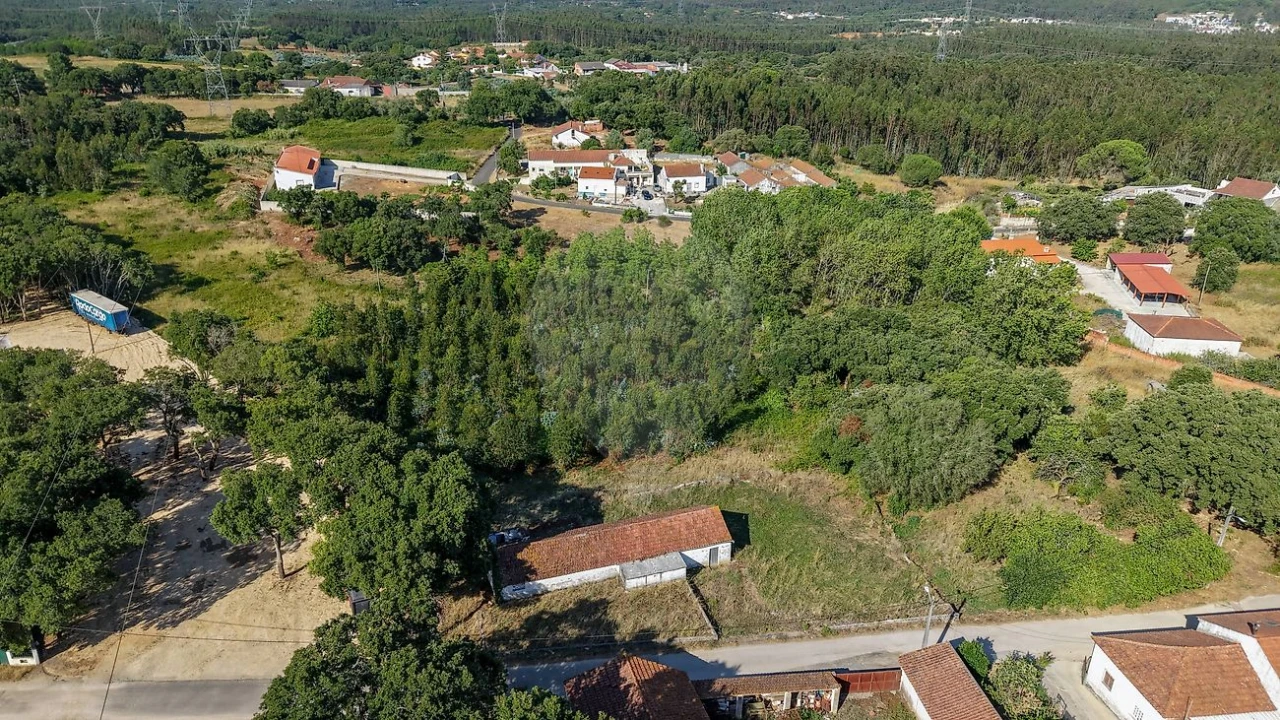 Armazém para Venda em Rio Maior Foto 4