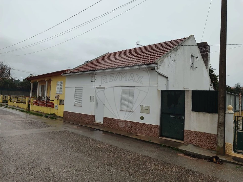Moradia T3 para Venda em Abrantes (São Vicente e São João) e Alferrarede Foto 3