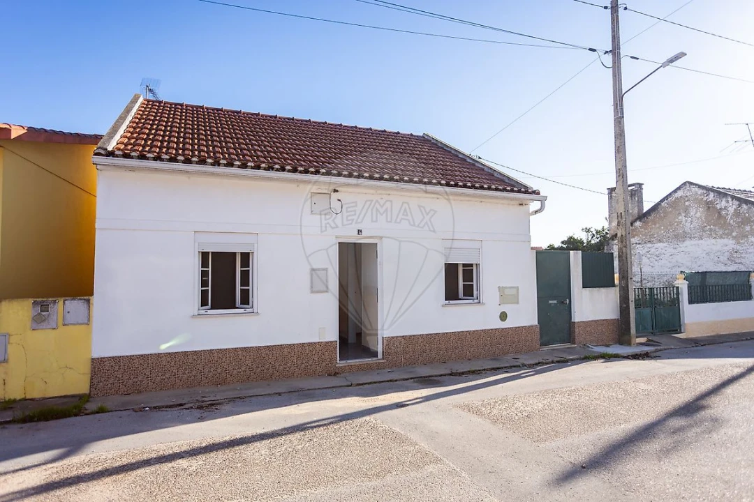 Moradia T3 para Venda em Abrantes (São Vicente e São João) e Alferrarede Foto 9