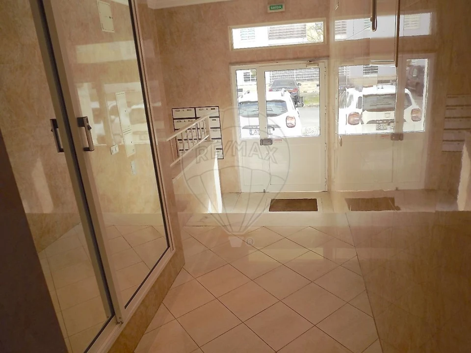 Apartamento T2 para Venda em Montijo e Afonsoeiro Foto 2