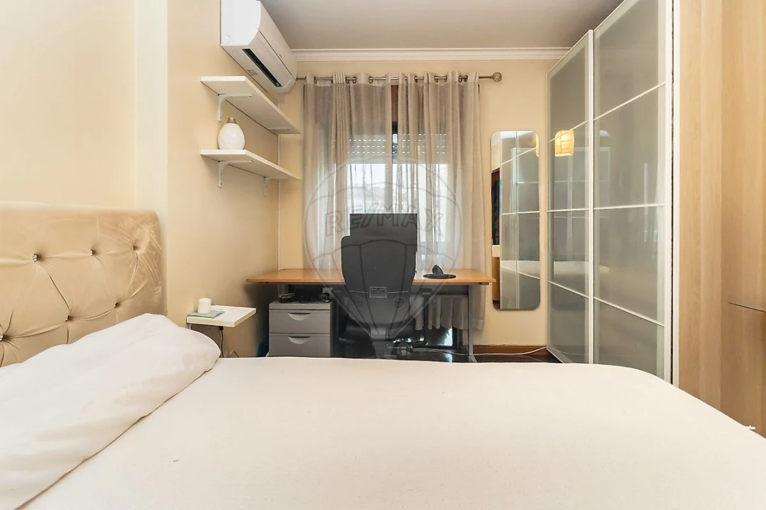 Apartamento T3 para Venda em Quinta do Conde Foto 30