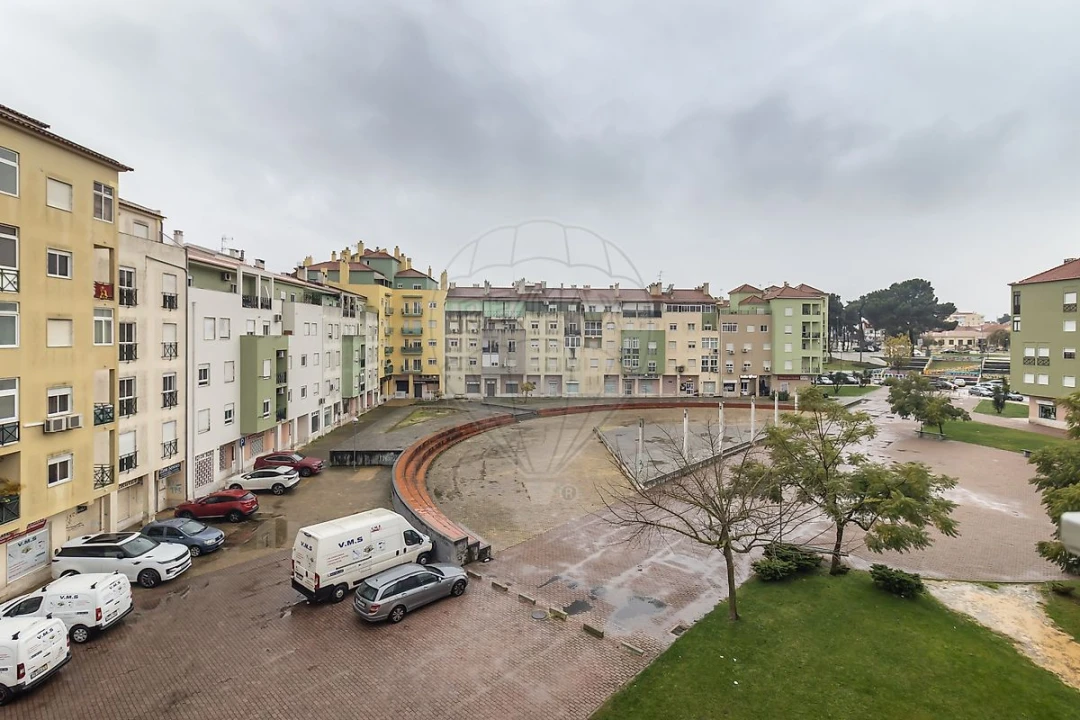Apartamento T3 para Venda em Quinta do Conde Foto 15