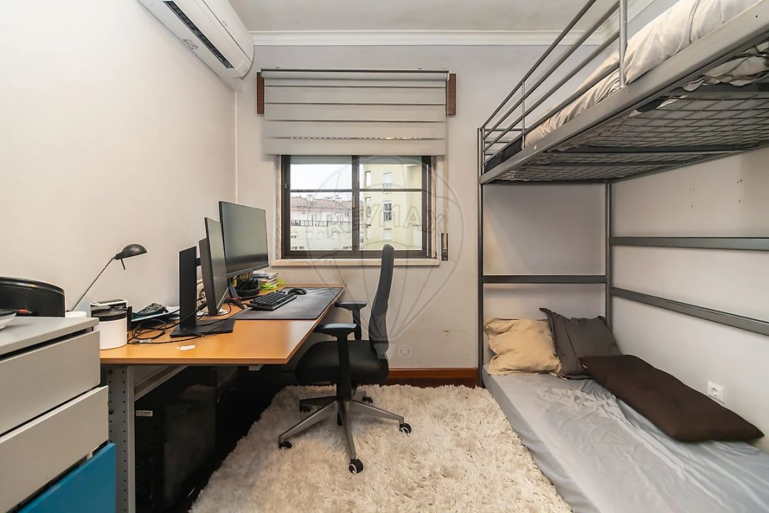 Apartamento T3 para Venda em Quinta do Conde Foto 35