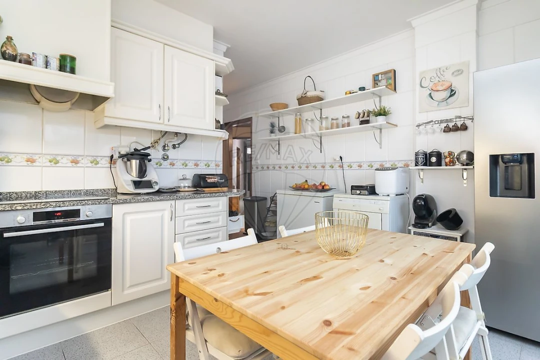 Apartamento T3 para Venda em Quinta do Conde Foto 8