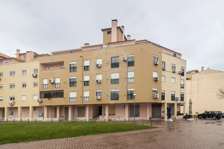 Apartamento T3 para Venda em Quinta do Conde