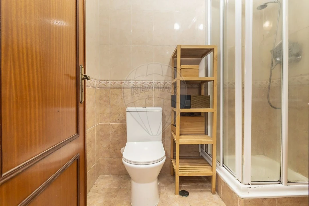 Apartamento T3 para Venda em Quinta do Conde Foto 31