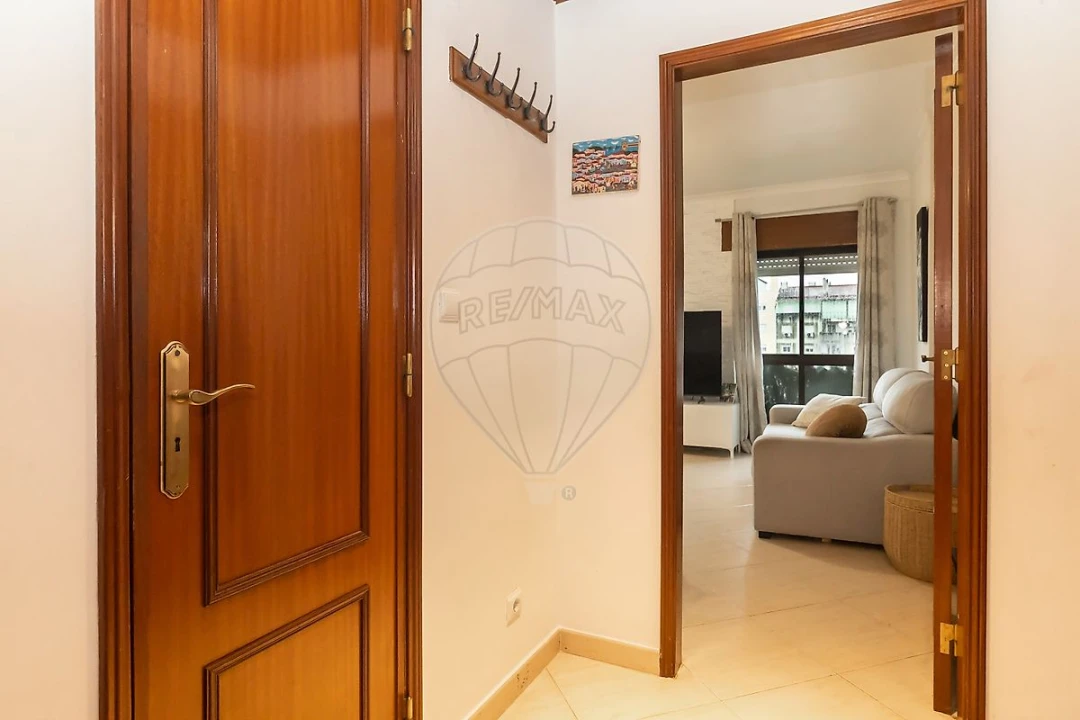 Apartamento T3 para Venda em Quinta do Conde Foto 21