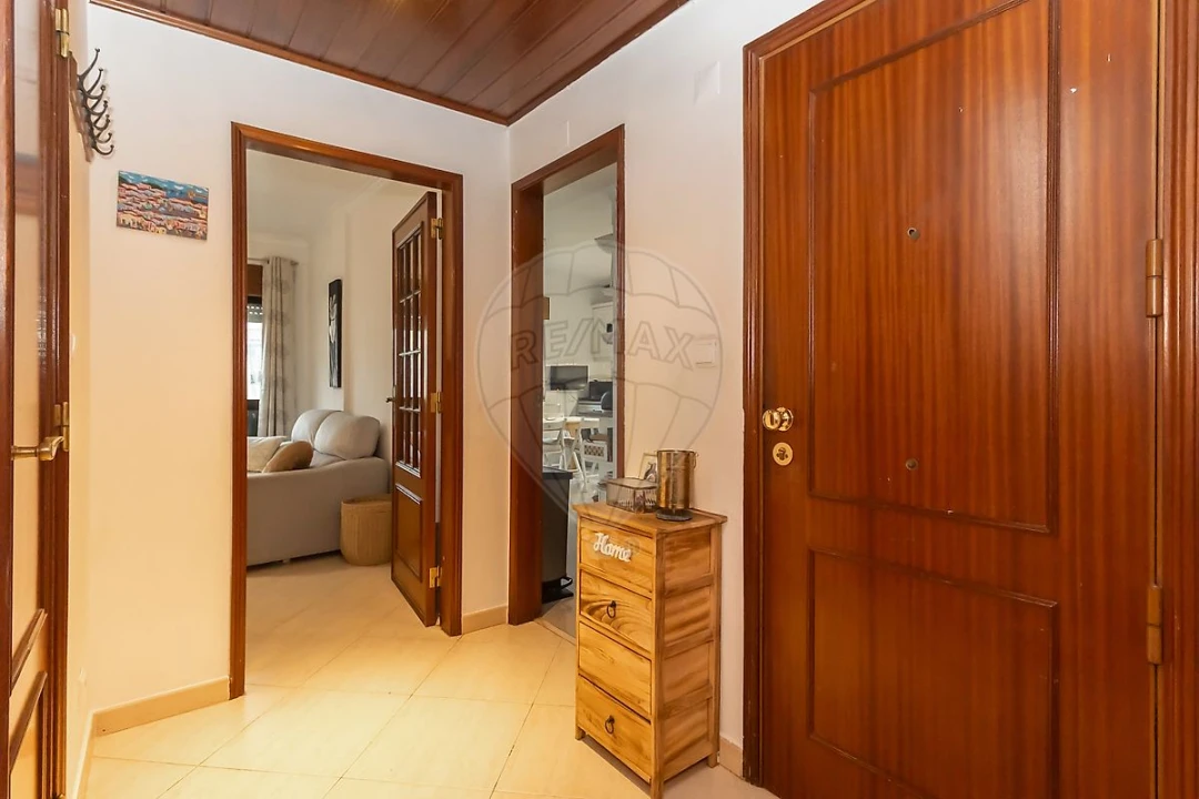 Apartamento T3 para Venda em Quinta do Conde Foto 22