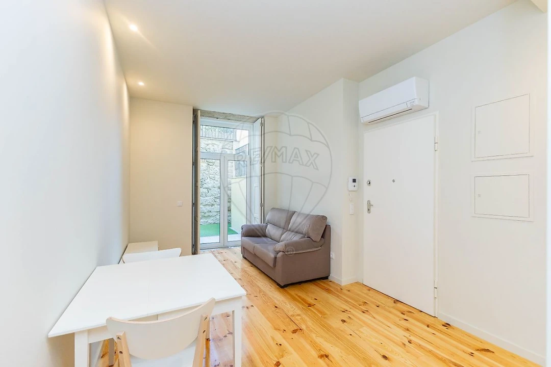 Apartamento T1 para Arrendamento em Bonfim Foto 4