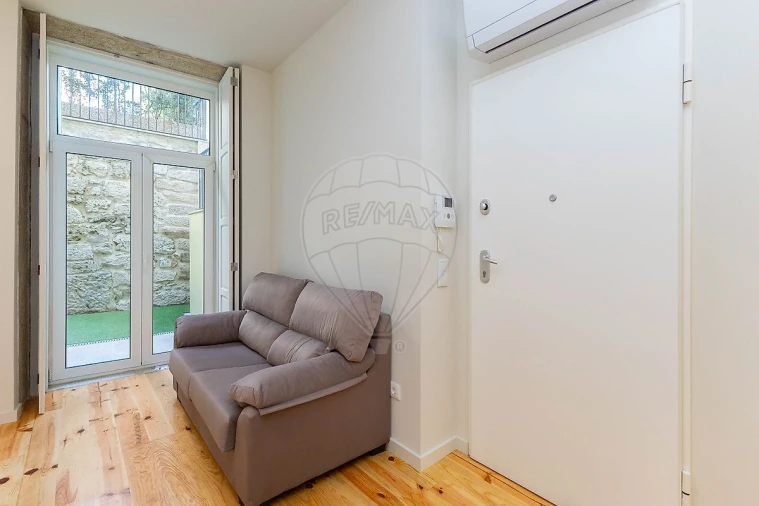 Apartamento T1 para Arrendamento em Bonfim Foto 5