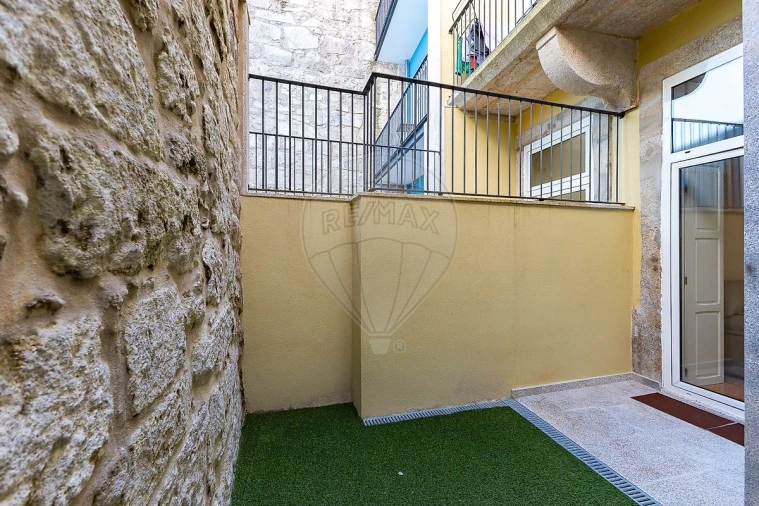 Apartamento T1 para Arrendamento em Bonfim Foto 17