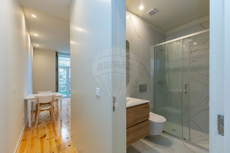 Apartamento T1 para Arrendamento em Bonfim Foto 9