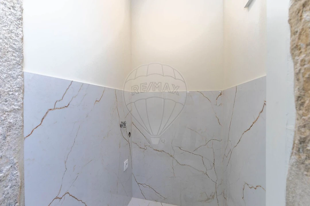 Apartamento T1 para Arrendamento em Bonfim Foto 13