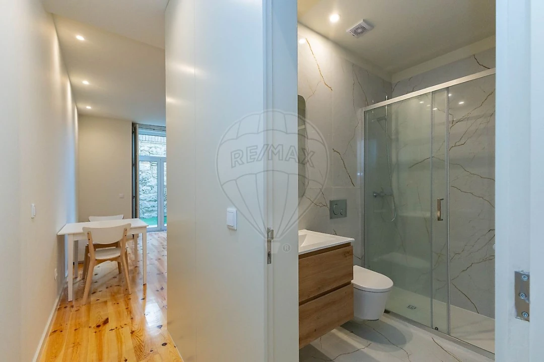 Apartamento T1 para Arrendamento em Bonfim Foto 9