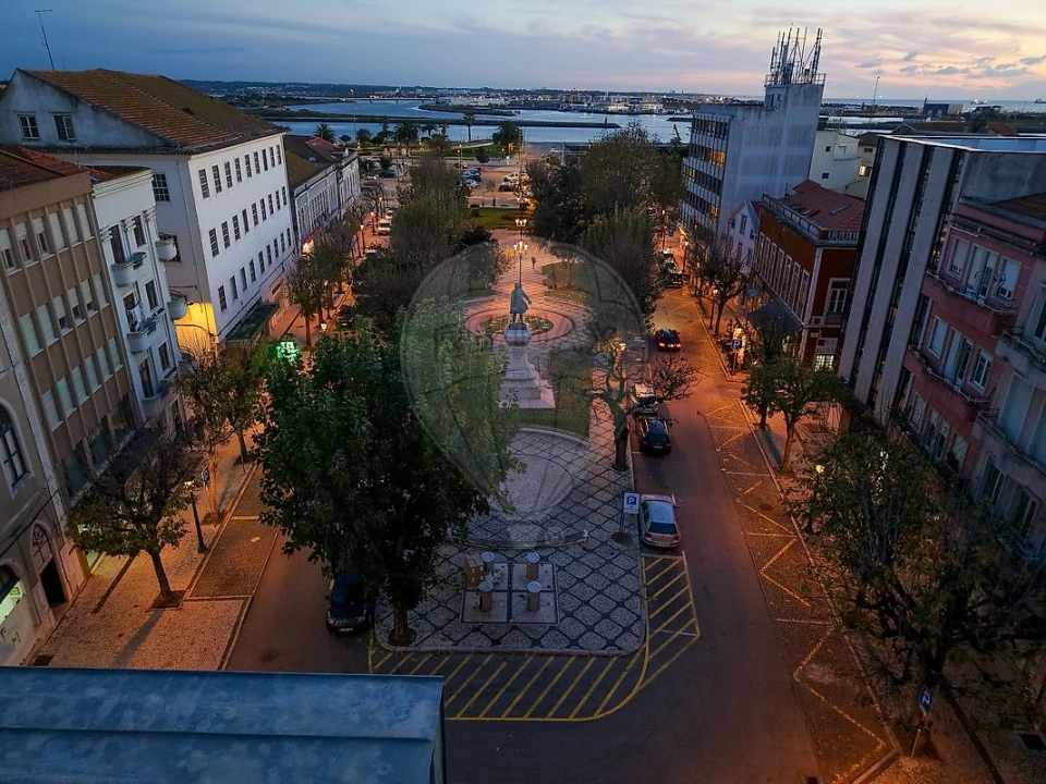 Loja para Arrendamento em Buarcos Foto 3