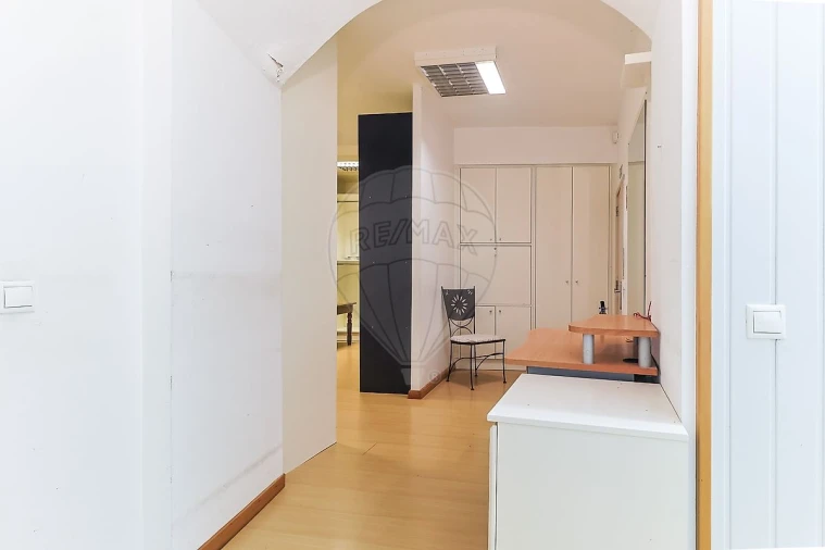 Loja para Arrendamento em Buarcos Foto 12