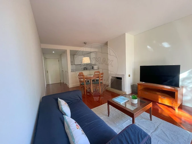 Apartamento T1 para Arrendamento em Ramalde Foto 11