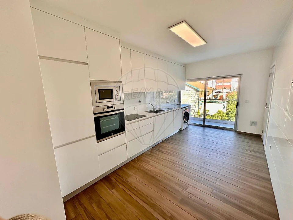 Apartamento T3 para Venda em Peso da Régua e Godim Foto 4