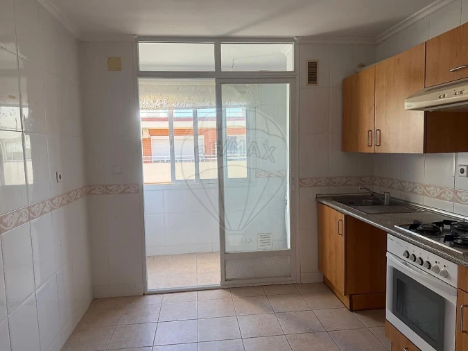 Apartamento T3 para Venda em Alhos Vedros Foto 3