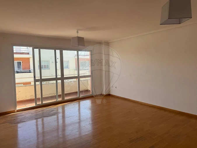 Apartamento T3 para Venda em Alhos Vedros Foto 8
