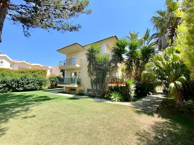 Moradia T3 para Venda em Cascais e Estoril Foto 2