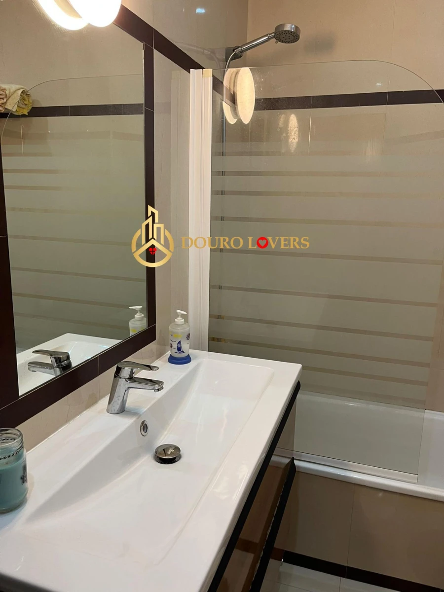 Apartamento T2 para Venda em Santa Marinha e São Pedro da Afurada Foto 21