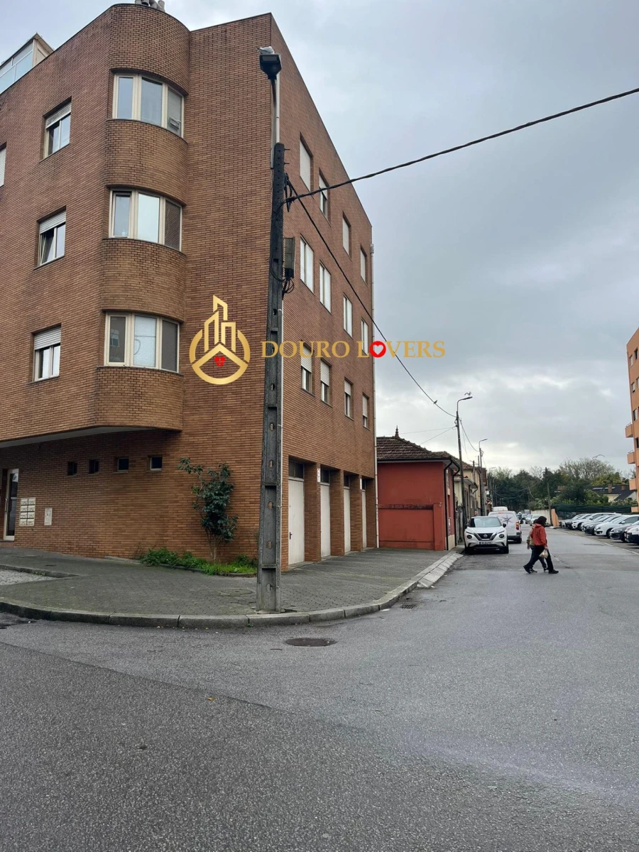 Apartamento T2 para Venda em Santa Marinha e São Pedro da Afurada Foto 32