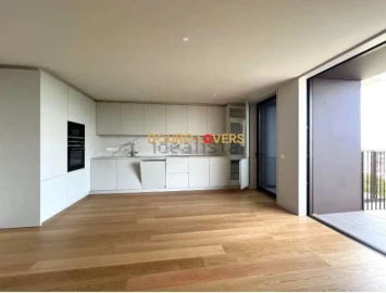 Apartamento T3 para Venda em Santa Marinha e São Pedro da Afurada