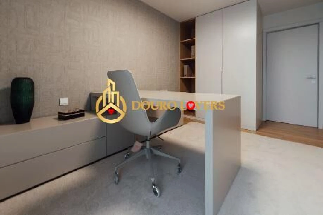 Apartamento T3 para Venda em Santa Marinha e São Pedro da Afurada Foto 4