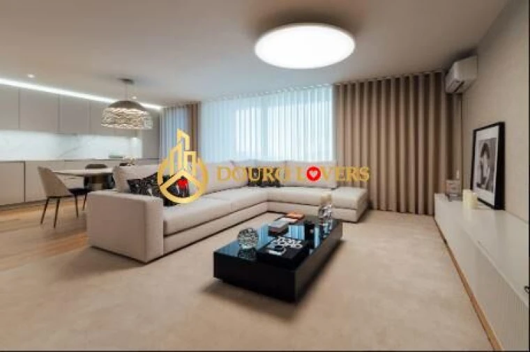 Apartamento T3 para Venda em Santa Marinha e São Pedro da Afurada Foto 1