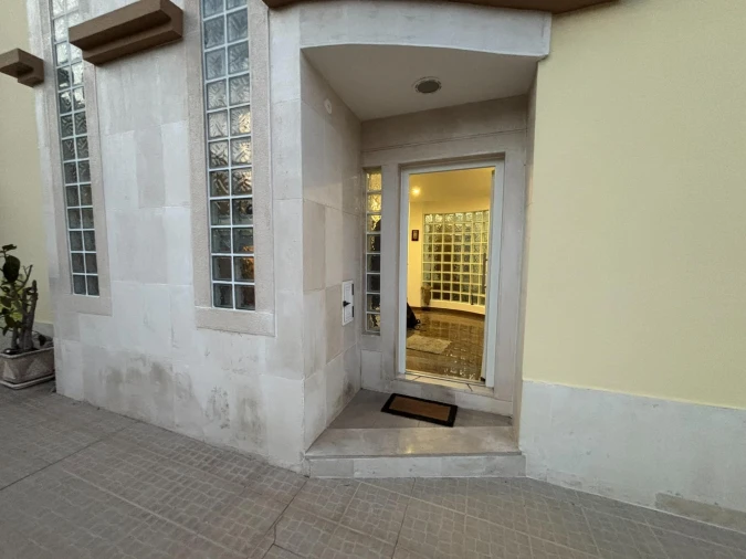 Moradia T5 para Venda em Fernao Ferro Foto 4