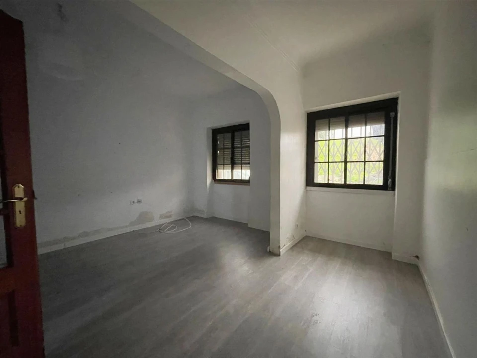 Apartamento T1 para Venda em Falagueira-Venda Nova Foto 3