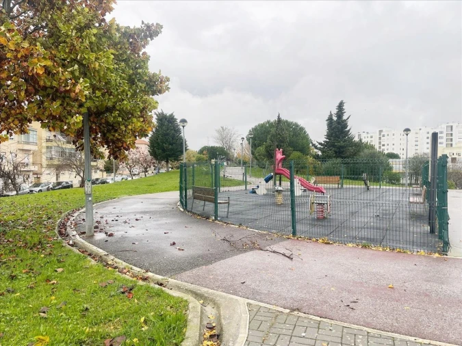 Apartamento T1 para Venda em Falagueira-Venda Nova Foto 27