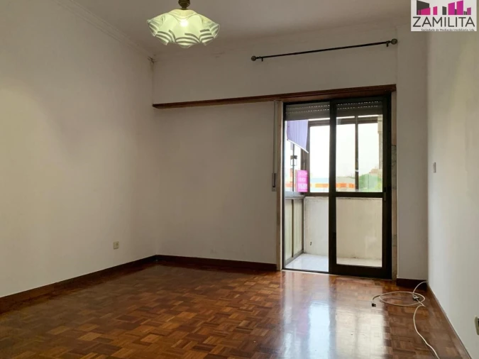 Apartamento T3 para Venda em Águas Livres Foto 19