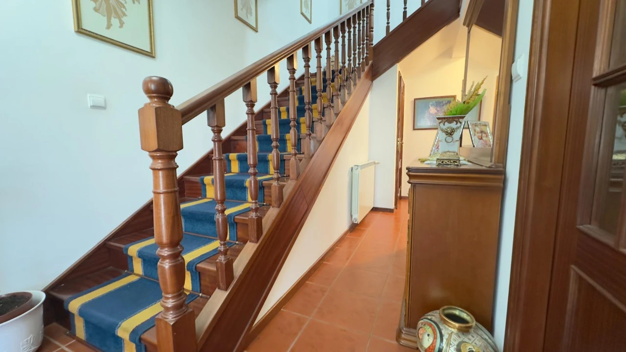 Moradia T4 para Venda em Rio de Loba Foto 13