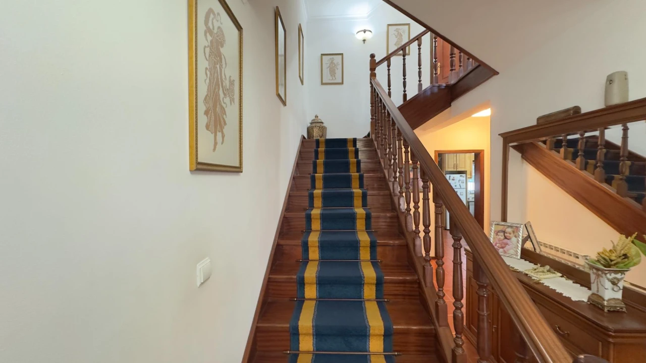 Moradia T4 para Venda em Rio de Loba Foto 14