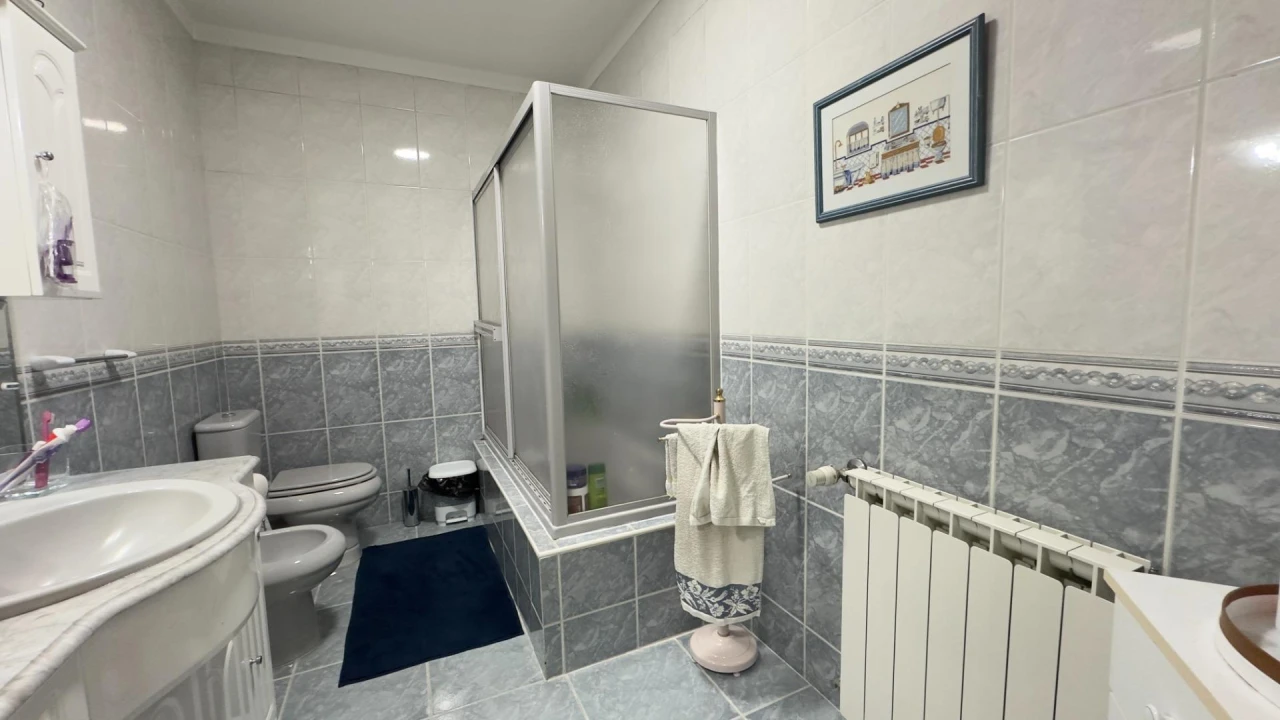 Moradia T4 para Venda em Rio de Loba Foto 15